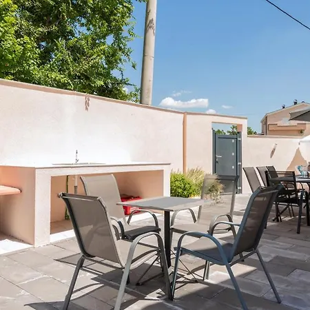 Vakantiehuis Vila Vinjani