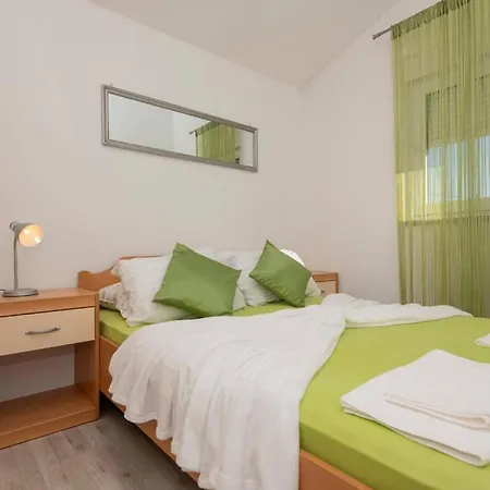 Vakantiehuis Vila Vinjani Nenadici