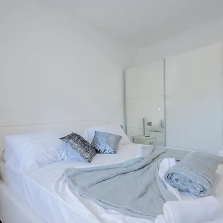 Vila Vinjani Nenadici