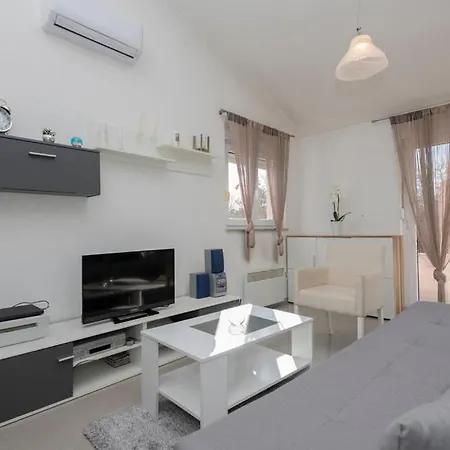 Vila Vinjani